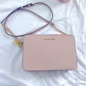 NWT Authentic Michael Kors Cross Body 🌟🌸